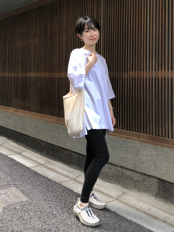 4周年記念イベントが ユニクロ AIRism レギンス ユニクロ レギンス