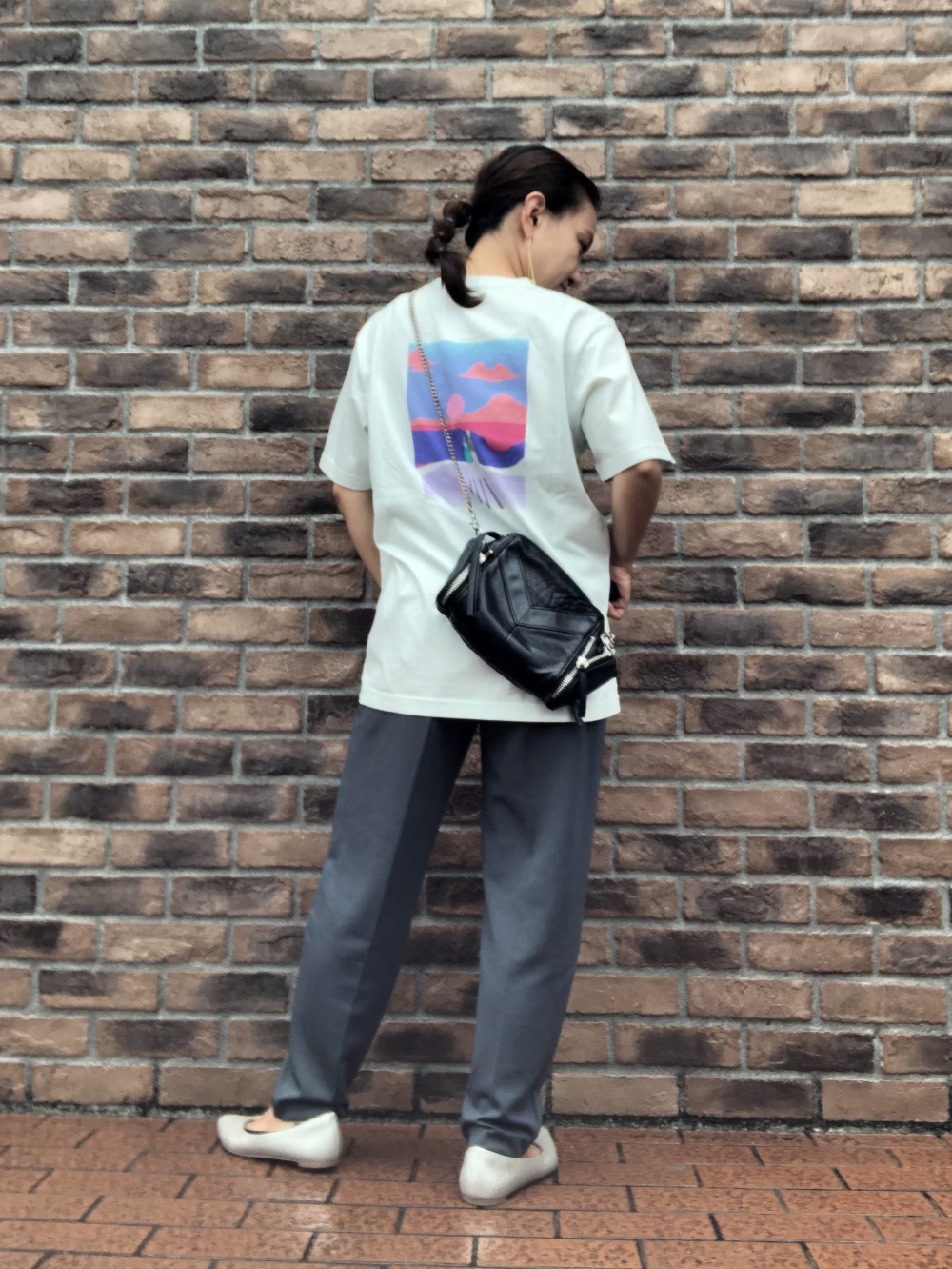 YOASOBI UT グラフィックTシャツ ハルジオン（半袖・リラックス 