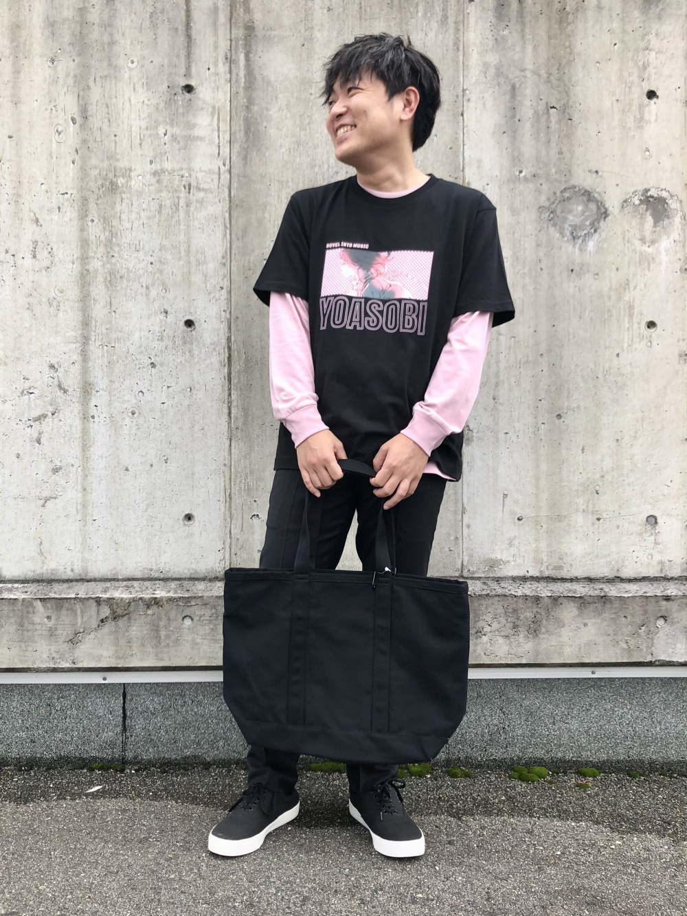 Check styling ideas for「AIRism Cotton UV Protection Crew Neck Long-Sleeve  T-Shirt (2022 Edition)、AIRism Cotton Easy Shorts (8)」