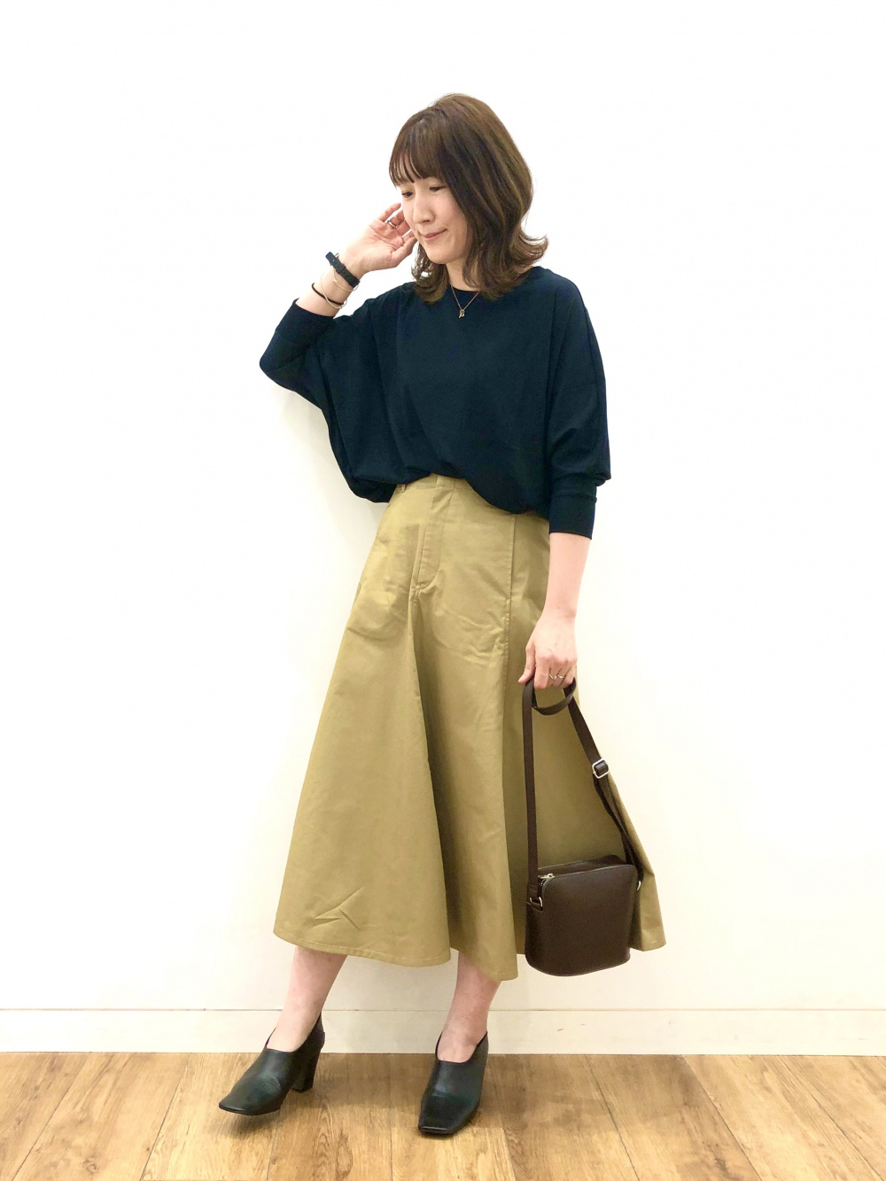 bu-loomingさん Check styling ideas for「U Cotton Twill Flared Skirt」| UNIQLO US