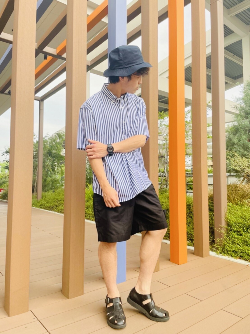 ユニクロ ユニクロc シャツ ショーツ サンダル コーデ uniqlo 今になって気づいたシアサッカーの心地よさ🫠 #waiper#uniqlo