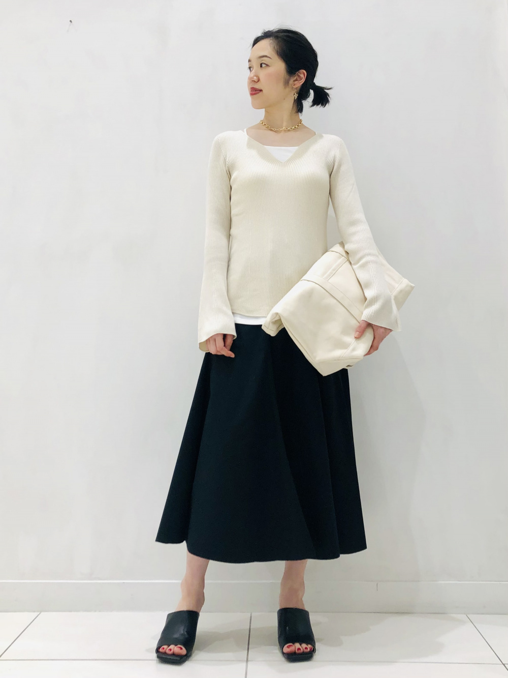 bu-loomingさん Check styling ideas for「U Cotton Twill Flared Skirt」| UNIQLO US