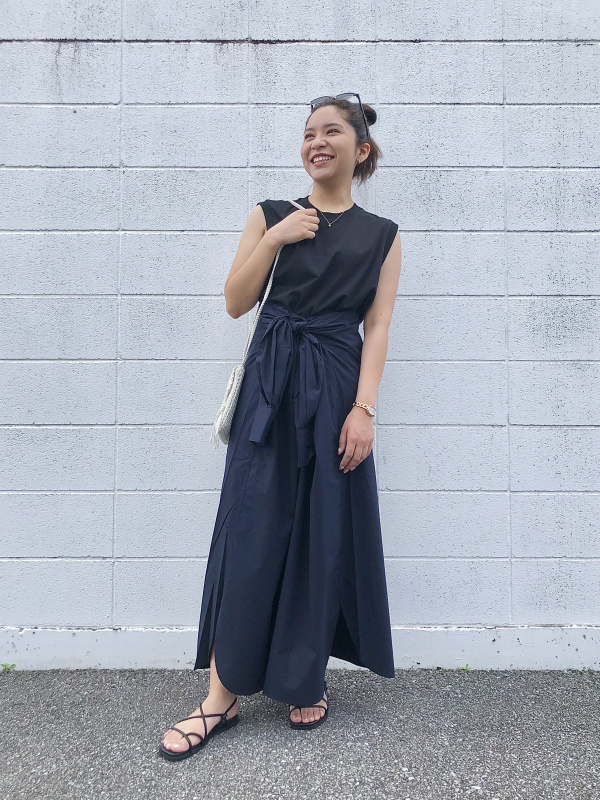 Check styling ideas for「SATIN DRAPE JOGGER PANTS」