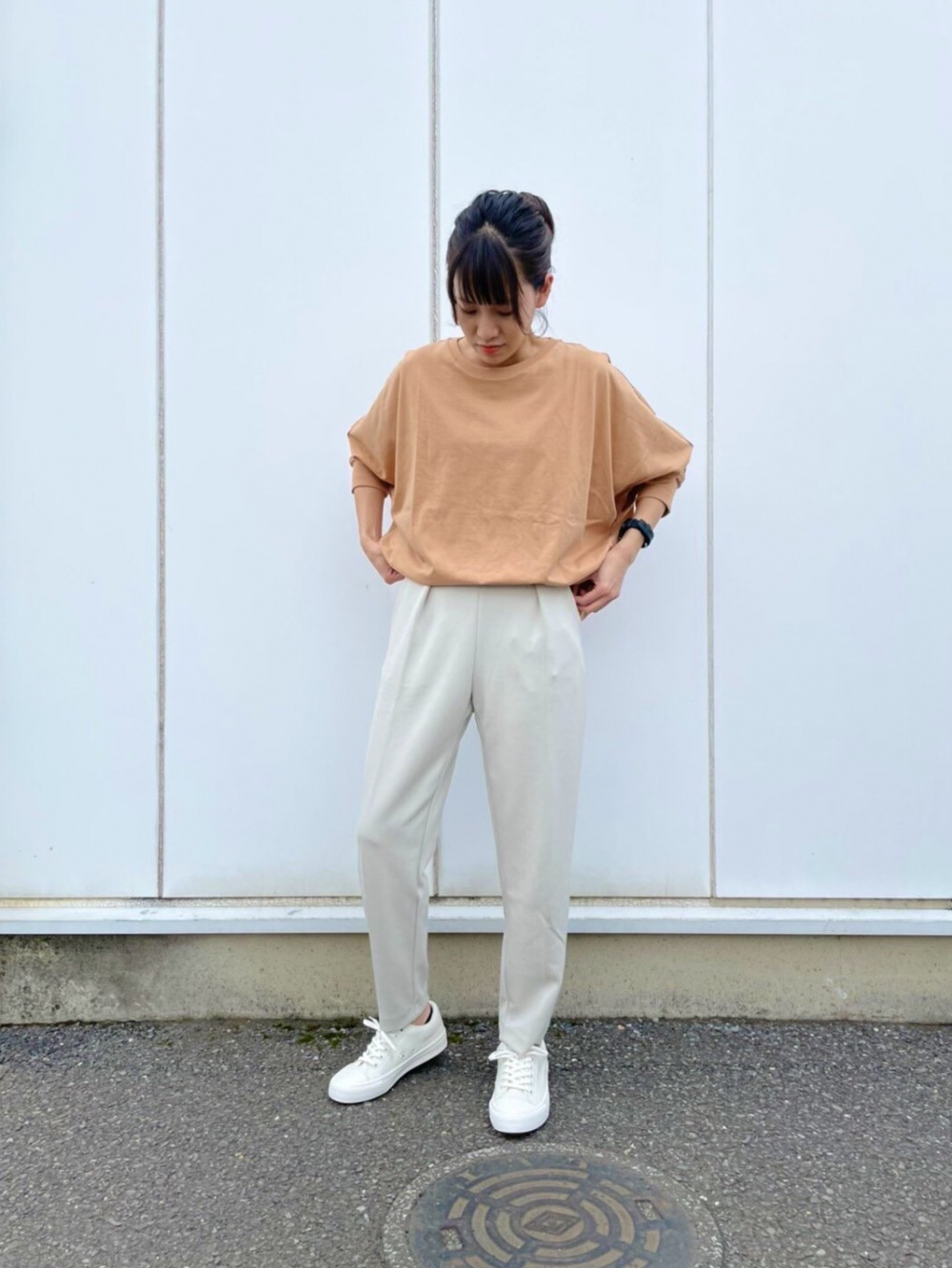 Check styling ideas for「U AIRism Cotton Oversized Crew Neck Half