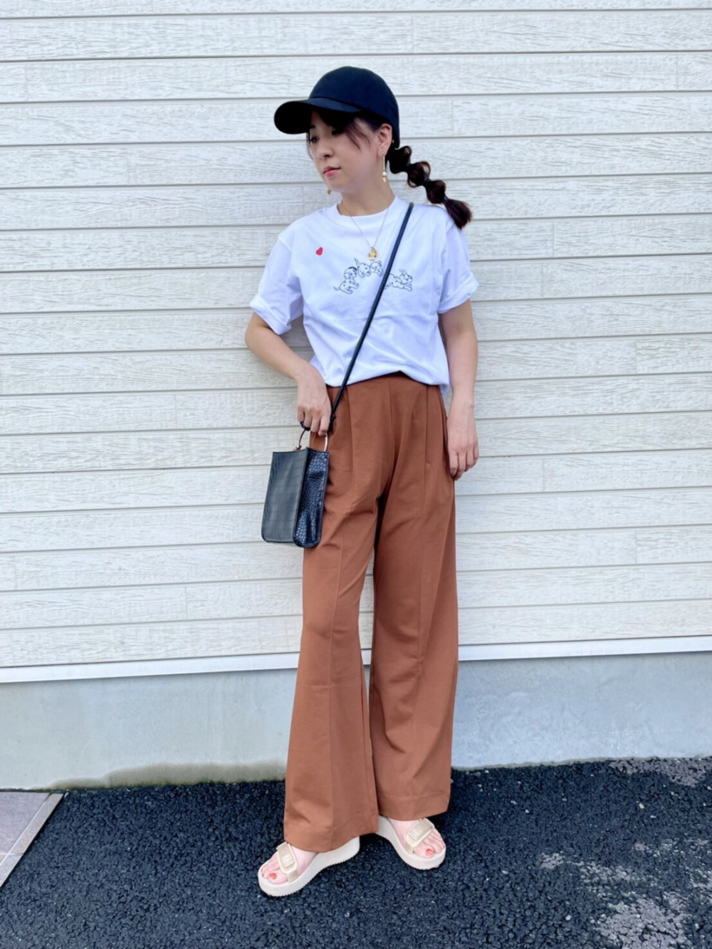 Check styling ideas for「Mame Kurogouchi AIRism Cotton Pleated Pants」