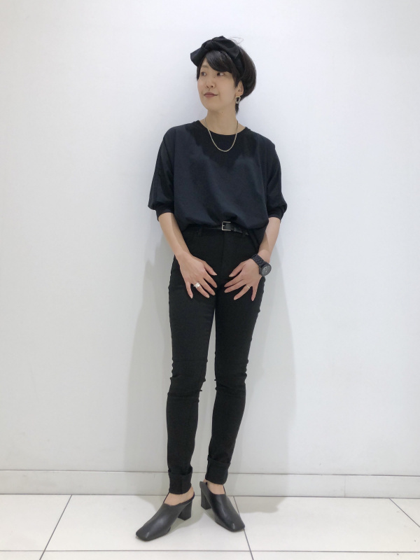 Women's 「ウルトラストレッチスキニーハイライズジーンズ」styling