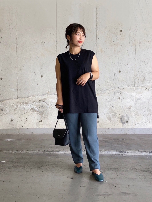 Mame Kurogouchi AIRism Cotton Oversized Sleeveless T-Shirt