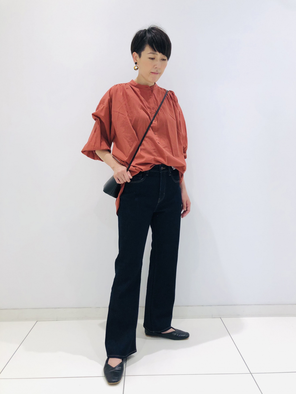 Check styling ideas for「Half-Moon Mini Shoulder Bag」