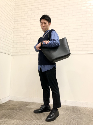 ユニクロ公式 | レザータッチ ボートトートバッグ