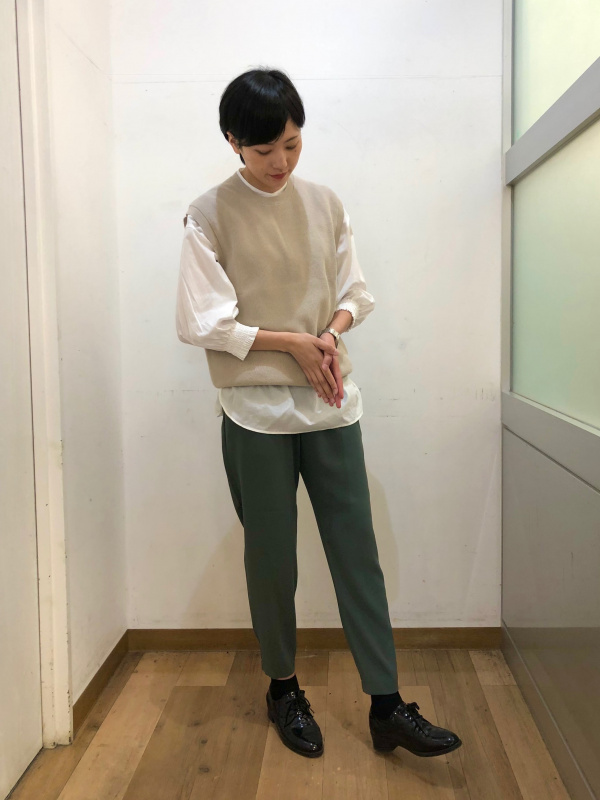 ドレープジョガーパンツ（丈標準64～66cm）（レディース）の着用