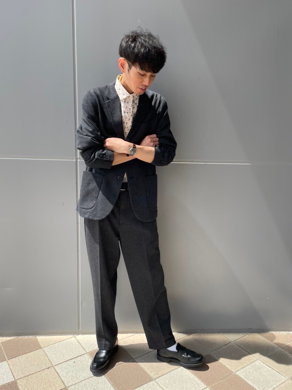 コンフォートジャケット ジャージー ヘリンボーン 袖丈着丈標準 オックスフォードプリントチュニック 長袖 の着用コーディネート ユニクロ