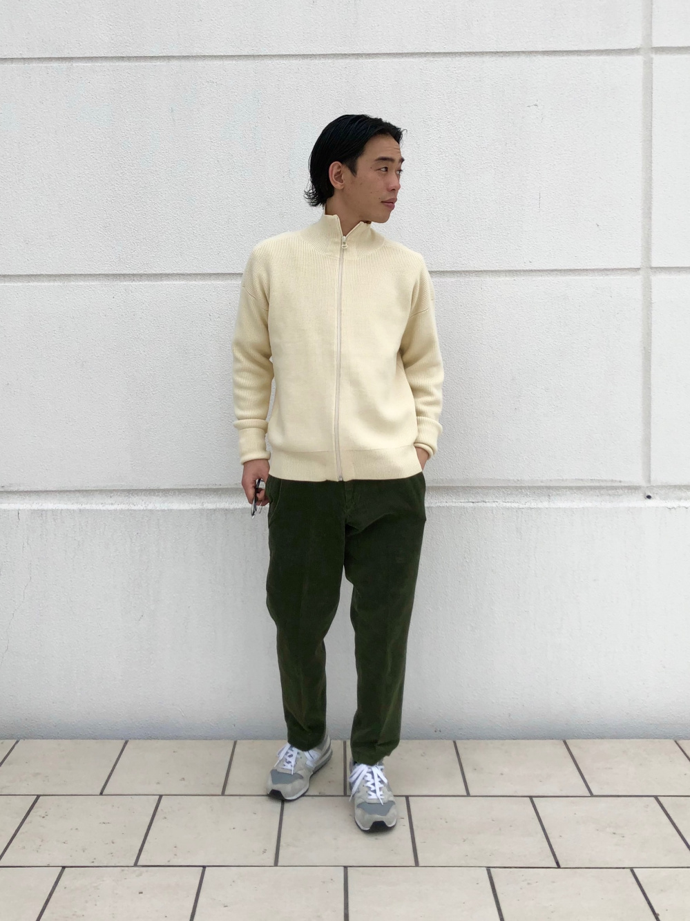 リサイクルダウンジャケット、メリノブレンドフルジップセーター（長袖