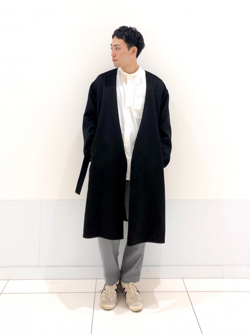 新品 UNIQLO theory ユニクロ セオリー ウールブレンドコート ユニクロ×セオリー秋冬】15,000円でお釣りがくる！ 今どきな