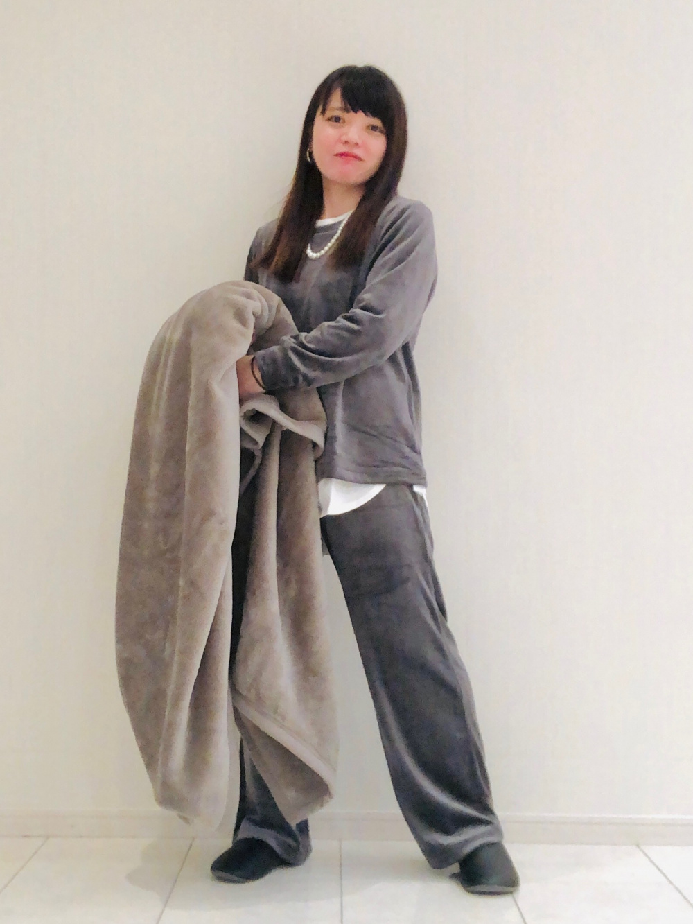 ウルトラストレッチスムースセット（長袖）」の着用