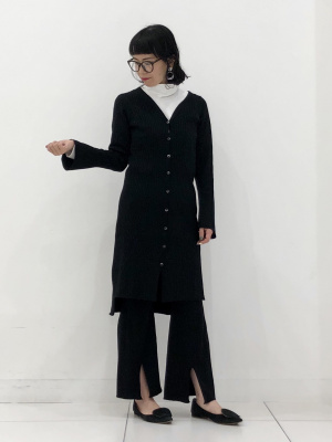 美品 オニツカタイガー リブ編 ブラック ロングカーディガン Mサイズ 日本製 ペプラムニットカーディガン レディース(M ブラック): 東京