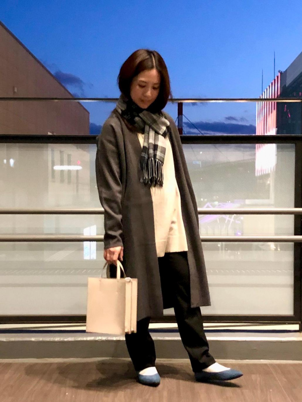 ヒートテックスマートスリムストレートパンツ（2WAYストレッチ・丈標準