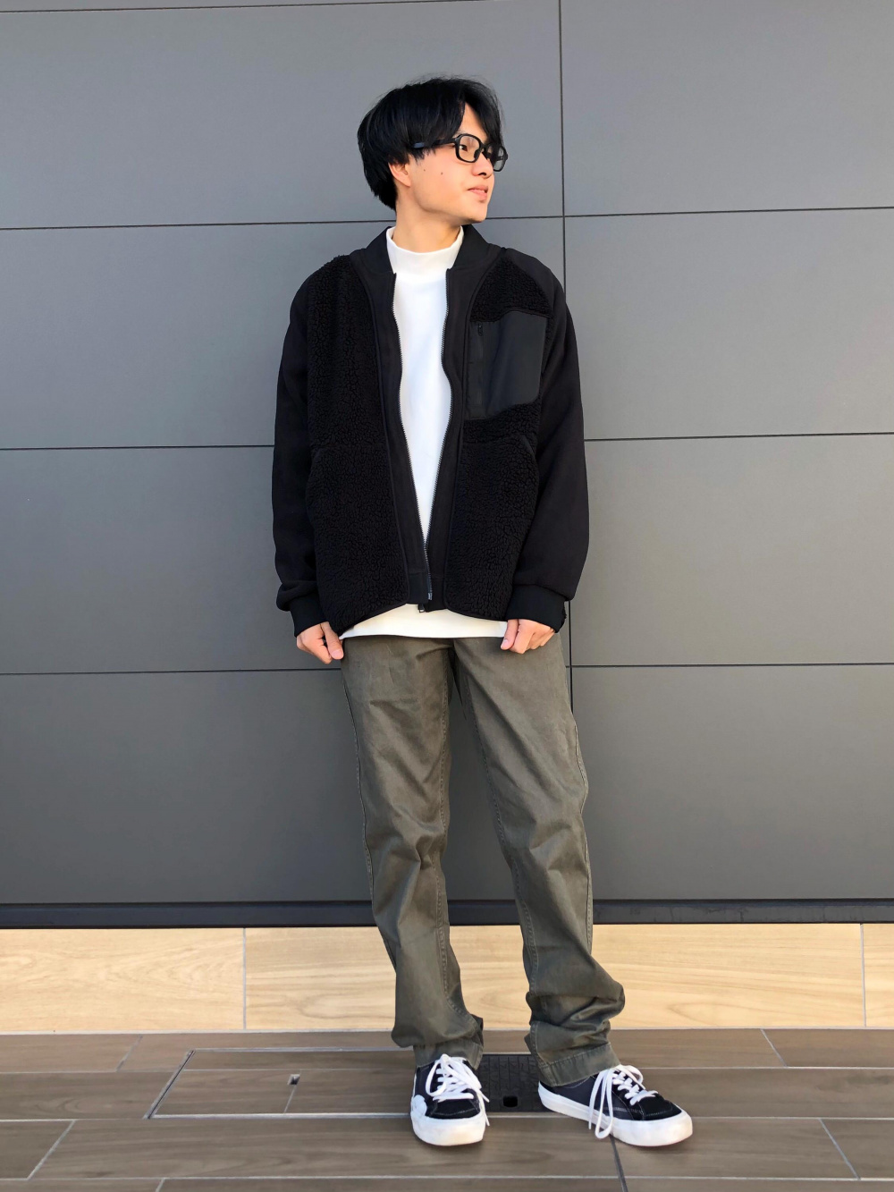 UNIQLO ユニクロ レギュラーフィットチノ　NAVY