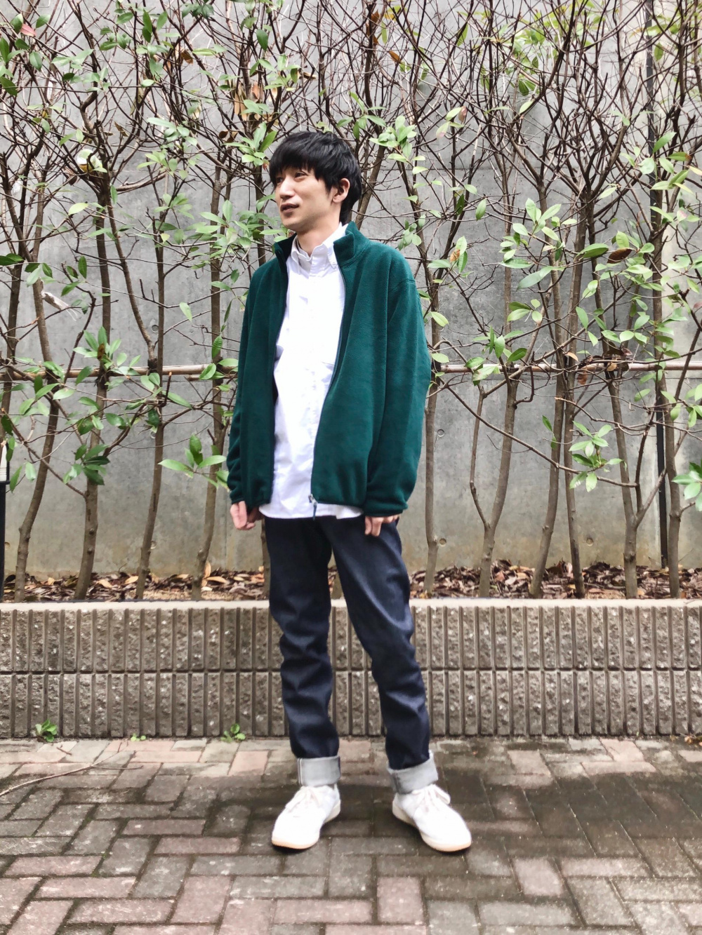 オックスフォードシャツ 長袖 フレンチリブパンツ の着用コーディネート ユニクロ