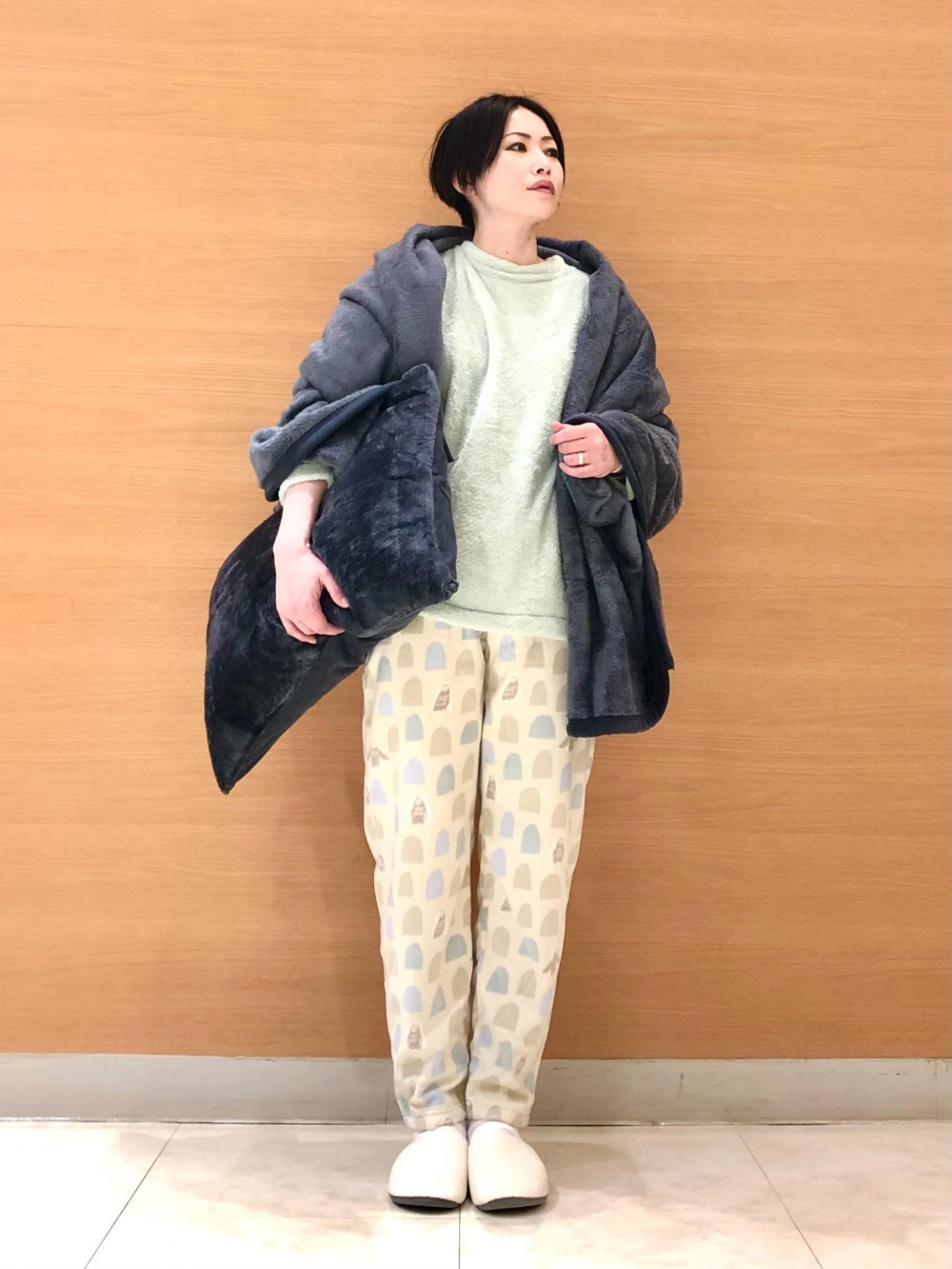 UNIQLO スヌーピー　ヒートテック　毛布 ユニクロ公式 | ピーナッツ ホリデー ヒートテック毛布（シングル