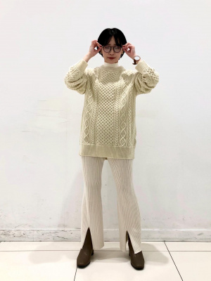 ユニクロ公式 | 3Dリブフロントスリットパンツ