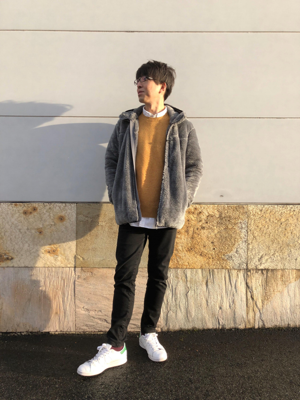 アンディ ウォーホル Ut 半袖 レギュラーフィット ウルトラストレッチスキニーフィットジーンズ 丈78 5cm の着用コーディネート ユニクロ