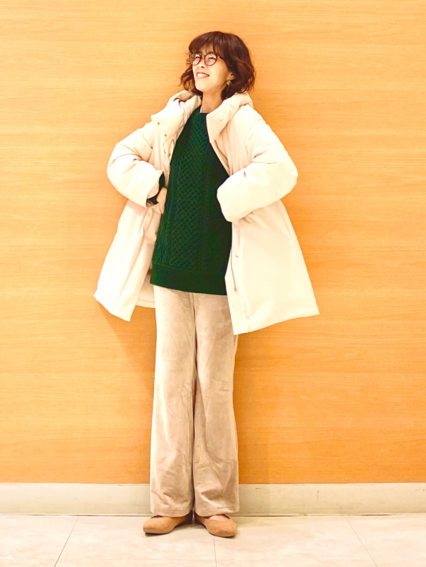 韓国の慰安婦像 ハイブリッドダウンショートコート　Mサイズ ダウンジャケット