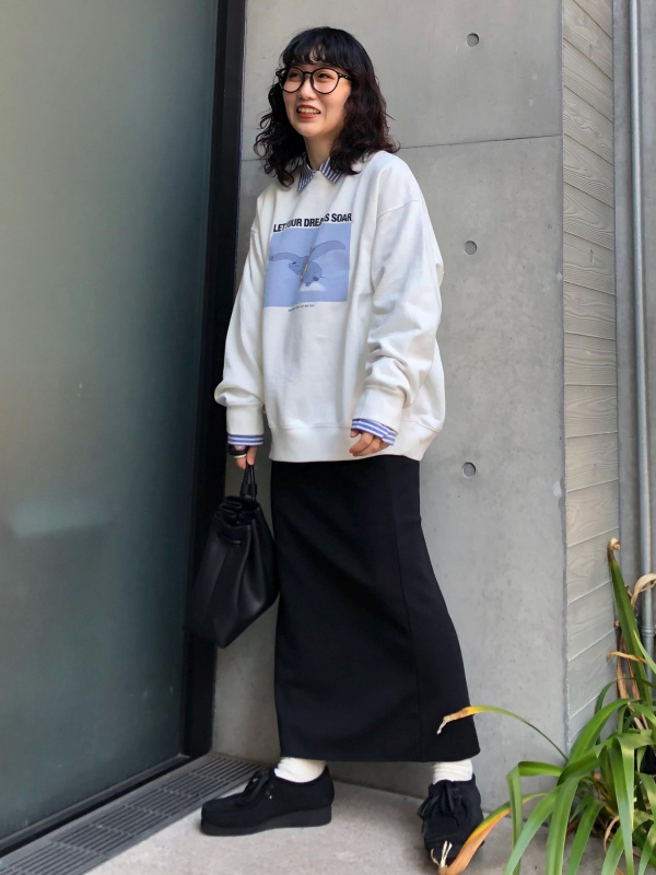 ☺︎ページ ディズニー・メモリーズ スウェットシャツ（長袖）（レディース）の