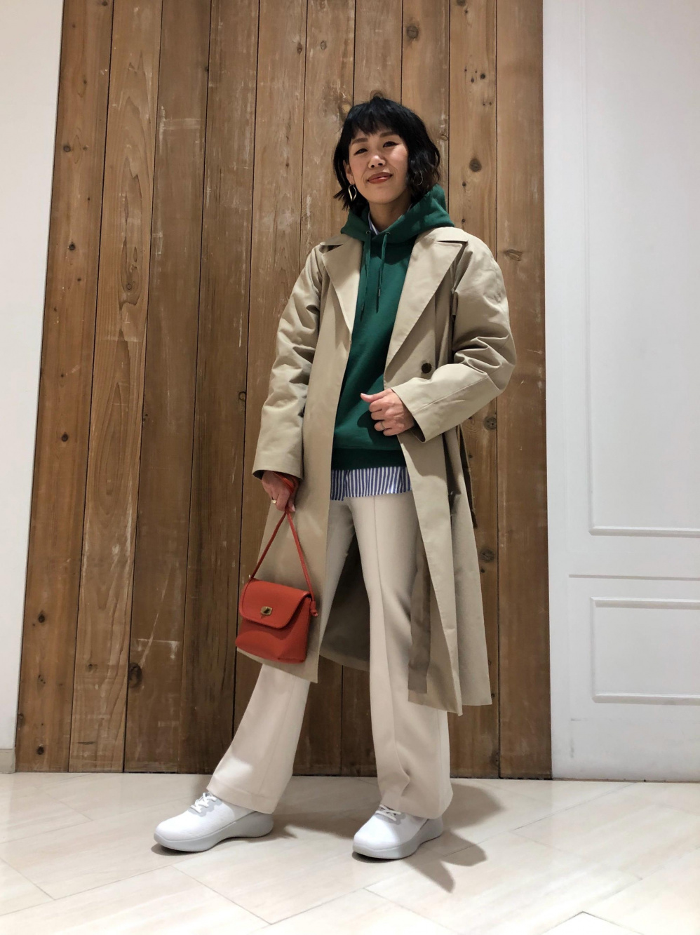 メリノブレンドフルジップセーター（長袖）、スマートアンクルパンツ 