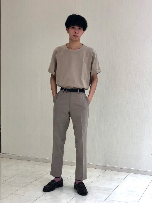 卸直営店(お得な特別割引価格) UNIQLO 感動パンツ2WEYストレッチ(コットンライク) 美品 ユニクロ 感動パンツ2WAYストレッチ コットンライク ベージュ w73