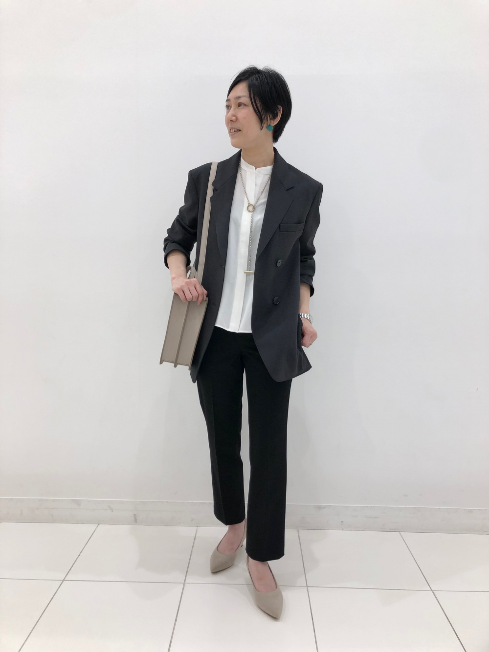 参考画像その2 スマートアンクルパンツ（2WAYストレッチ・スリムテーパード・丈