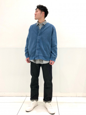 ユニクロ公式 | セルビッジレギュラーフィットジーンズ