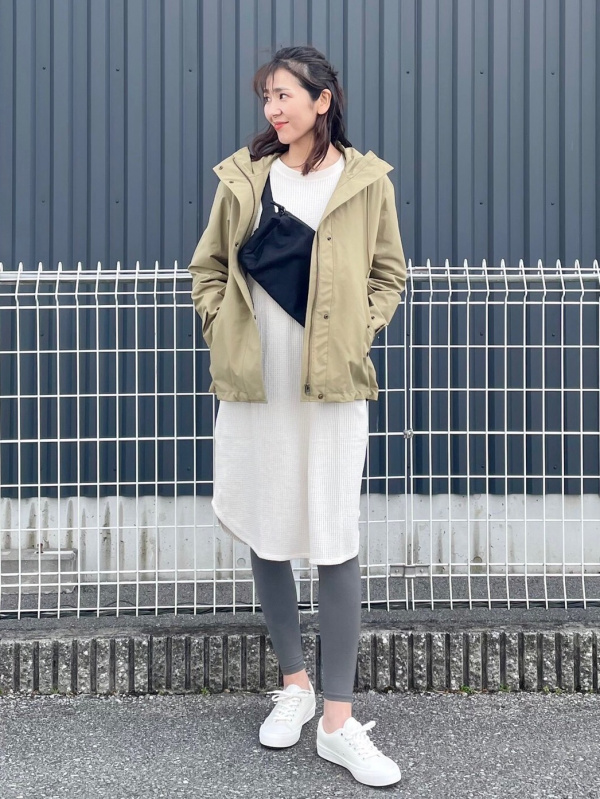 今だけ限定15%OFFクーポン発行中 新品 ユニクロ マタニティレギンス 十分丈 エアリズム XL ユニクロ エアリズム AIRism マタニティレギンスM
