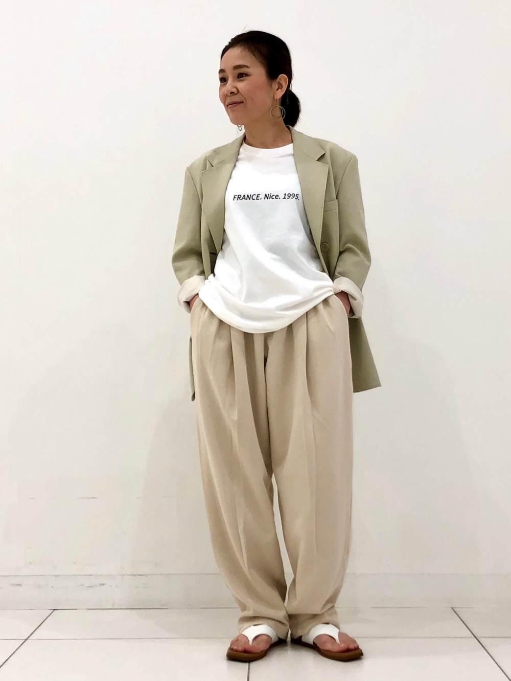 感動ジャケット（リラックスフィット） セットアップ可能、タック