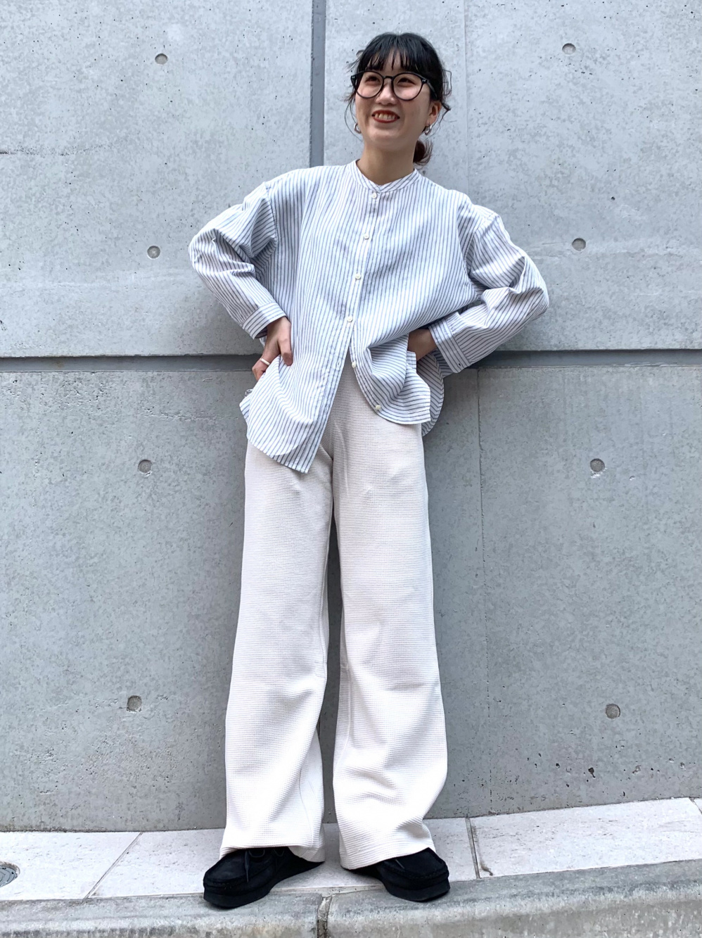 Girls ストライプシャツワンピース 長袖 ヒートテックタートルネックt 長袖 の着用コーディネート ユニクロ