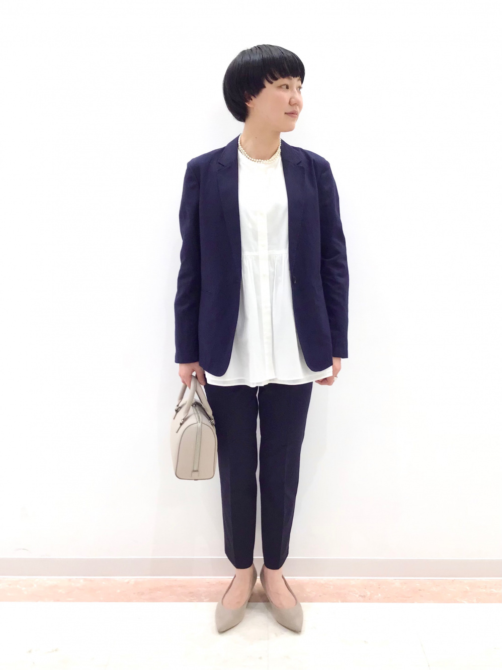 ギャザーワンピース 長袖 ガウチョパンツ の着用コーディネート ユニクロ