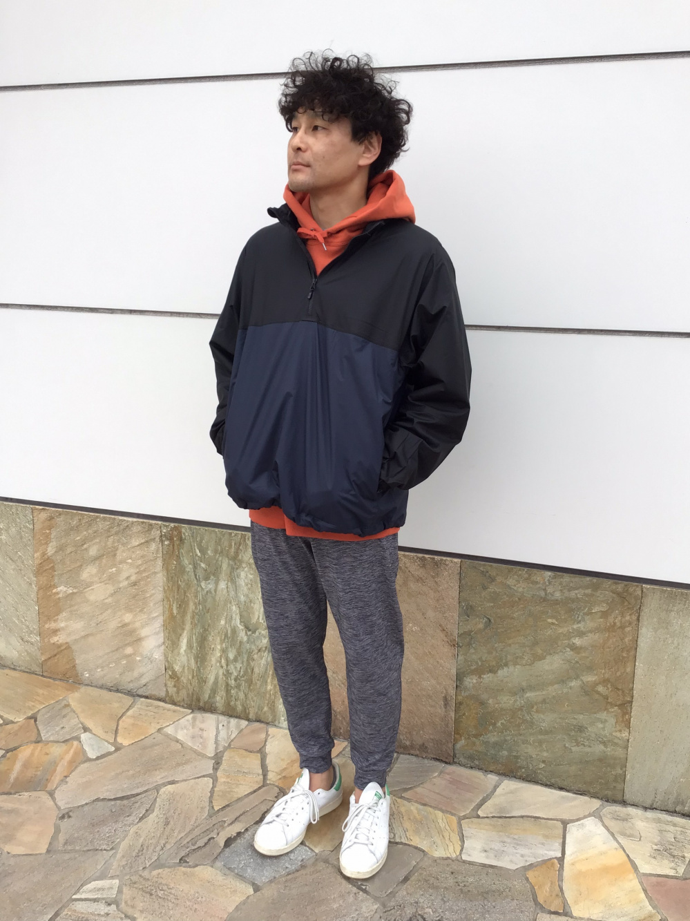momo　ユニクロ　ウルトラストレッチドライスウェットプルパーカ　2色 ユニクロ公式 | ウルトラストレッチドライスウェットプルパーカ