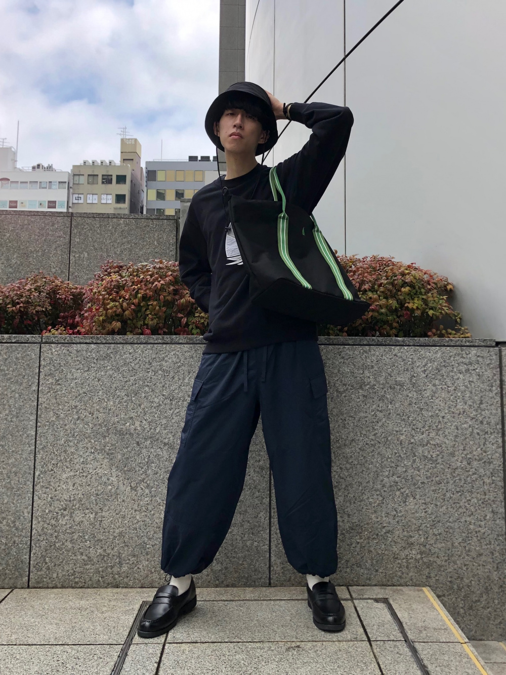 新品、未使用 クリスマスプレゼント JW ANDERSON テーパード カーゴ