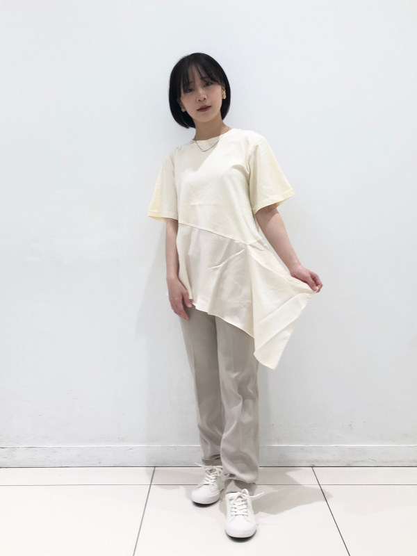 みゆらん スマートスリムストレートパンツ（2WAYストレッチ・丈標準70～72cm