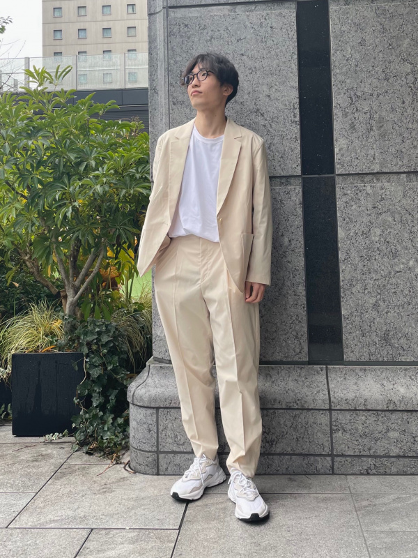 エアリズムコットンクルーネックt 半袖 ウルトラストレッチスキニーフィットジーンズ の着用コーディネート ユニクロ