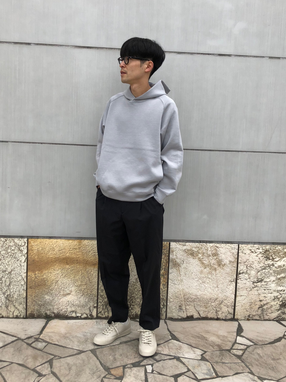 感動タックイージーパンツ セットアップ可能」の着用コーディネート