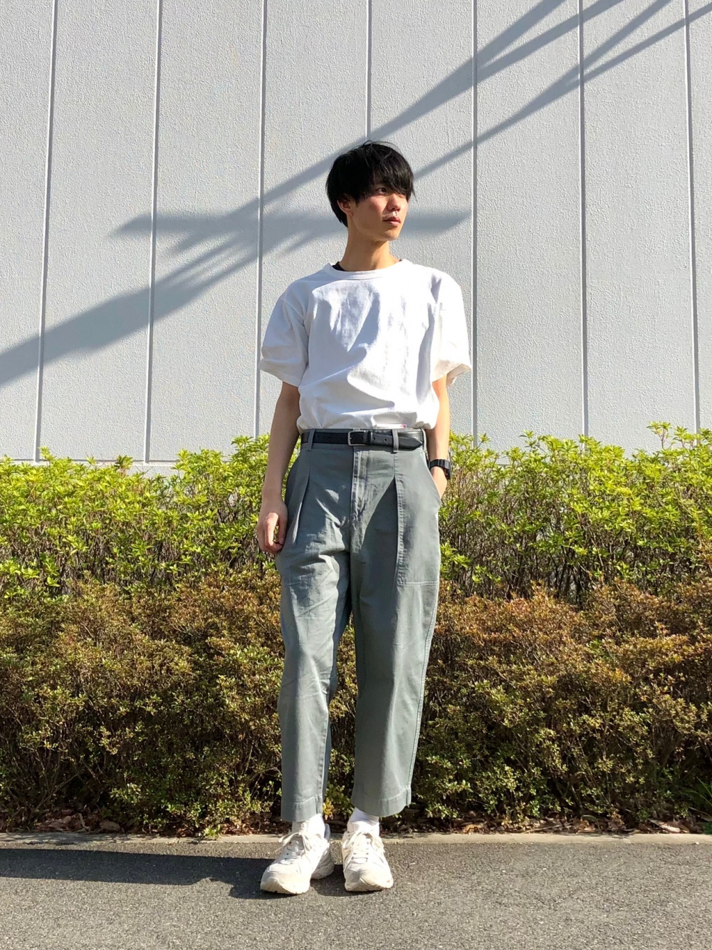 フレンチリブカーディガン、ベイカーパンツ」の着用コーディネート| ユニクロ公式 UNIQLO U フレンチリブカーディガン