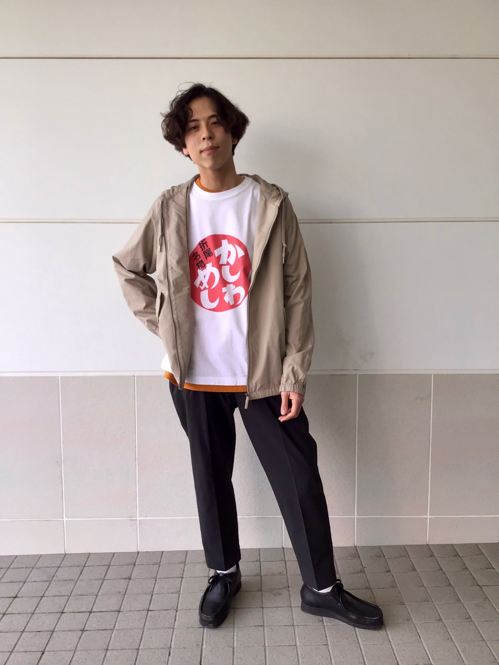 感動タックイージーパンツ セットアップ可能」の着用