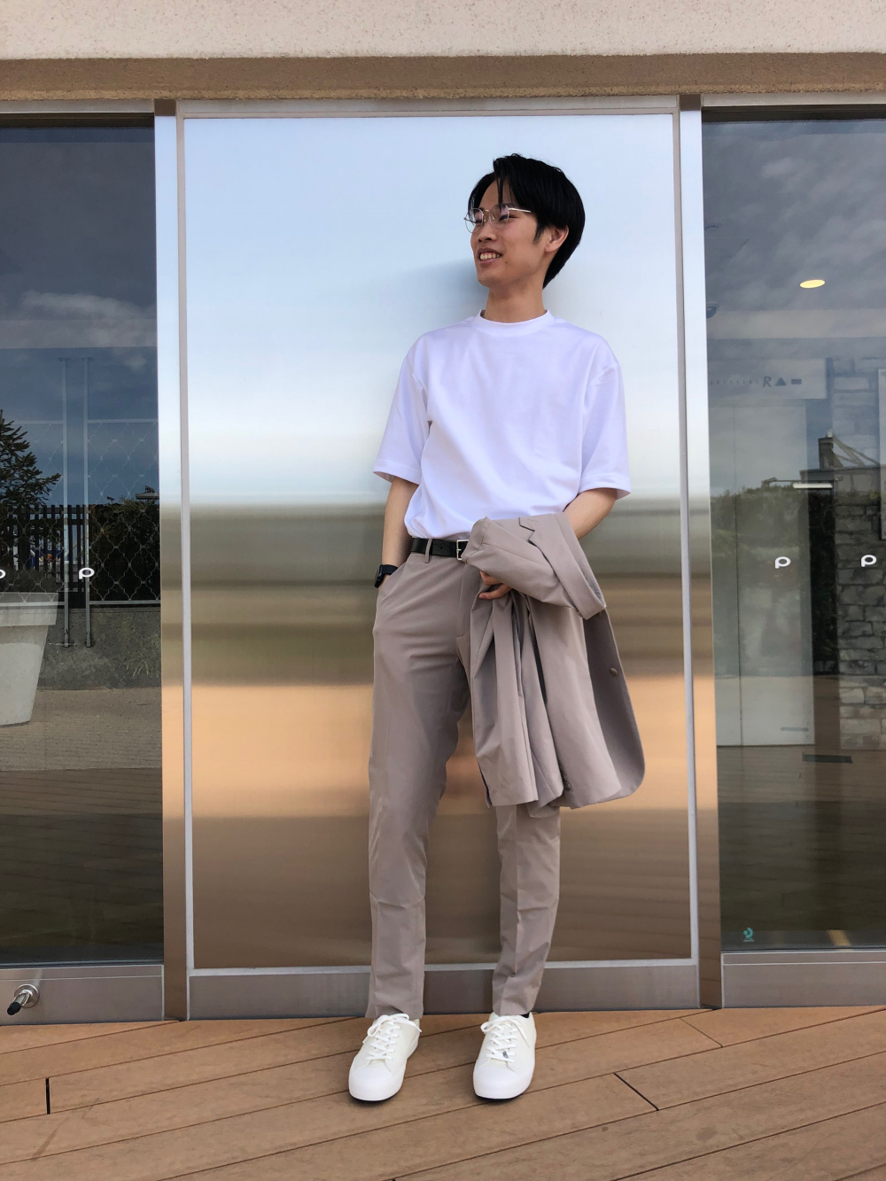 エクストラファインコットンストライププルオーバーシャツ 半袖 ウルトラストレッチハイライズレギンスパンツ 丈標準69 71cm の着用コーディネート ユニクロ