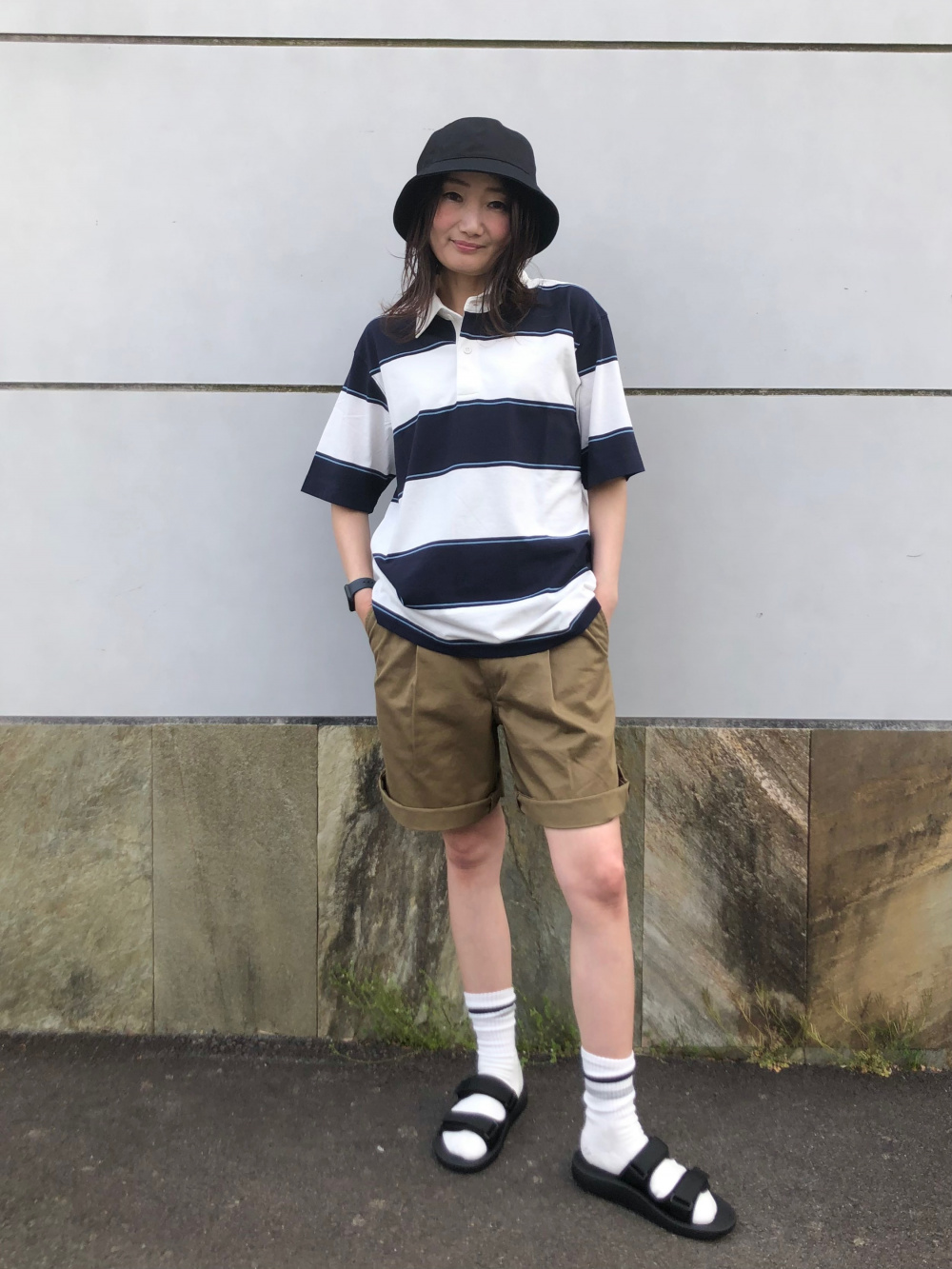 ラガーポロシャツ（半袖）、チノショートパンツ（丈24～27.5cm）」の