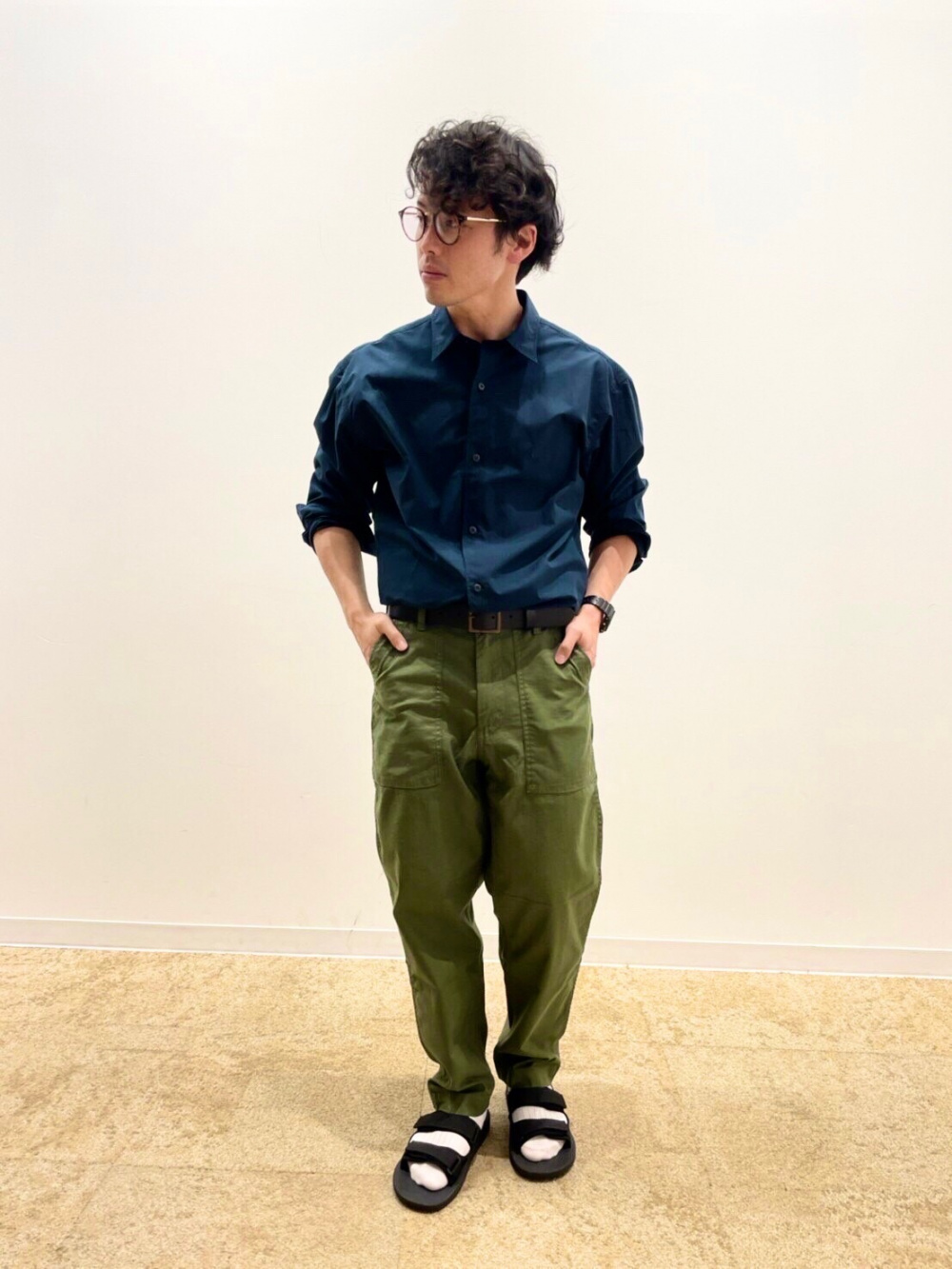 ユーティリティワークパンツ」の着用コーディネート| ユニクロ公式