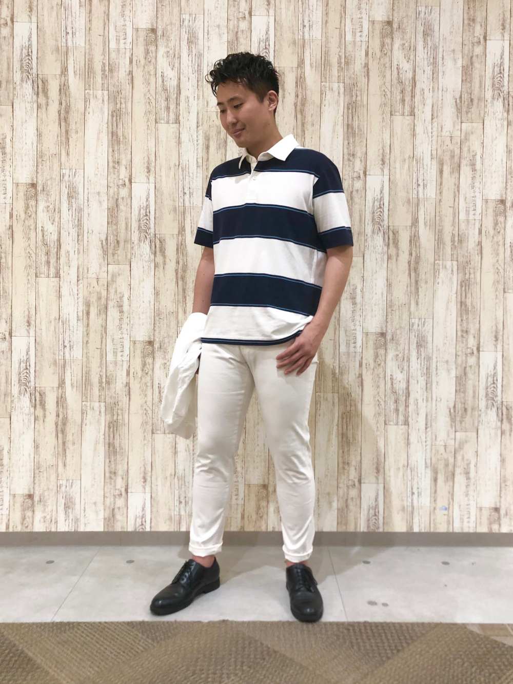 UNIQLO] スキニージーンズ - 通販 - guianegro.com.br