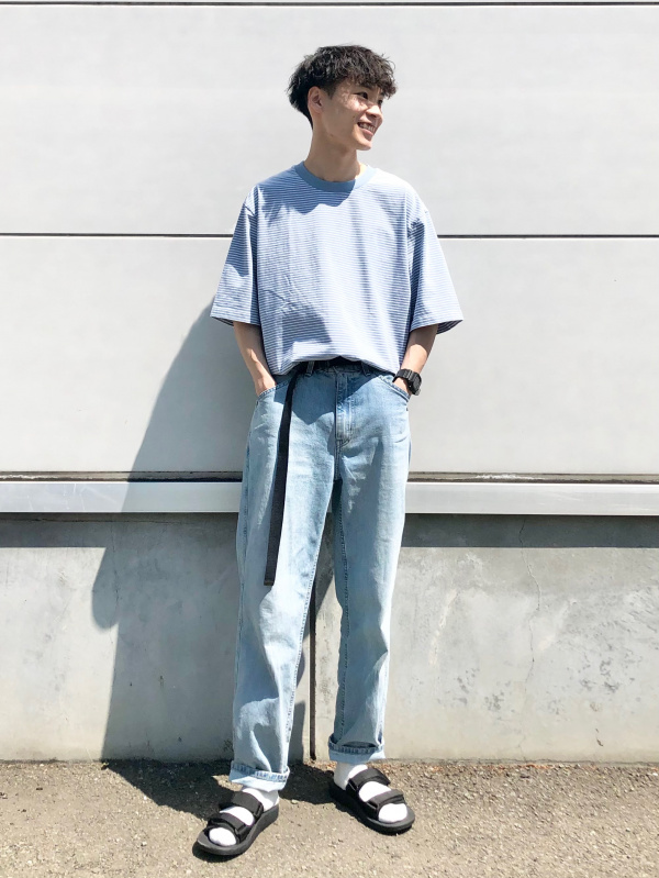 ドライexクルーネックt 半袖 オーバーサイズオープンカラーシャツ 半袖 の着用コーディネート ユニクロ