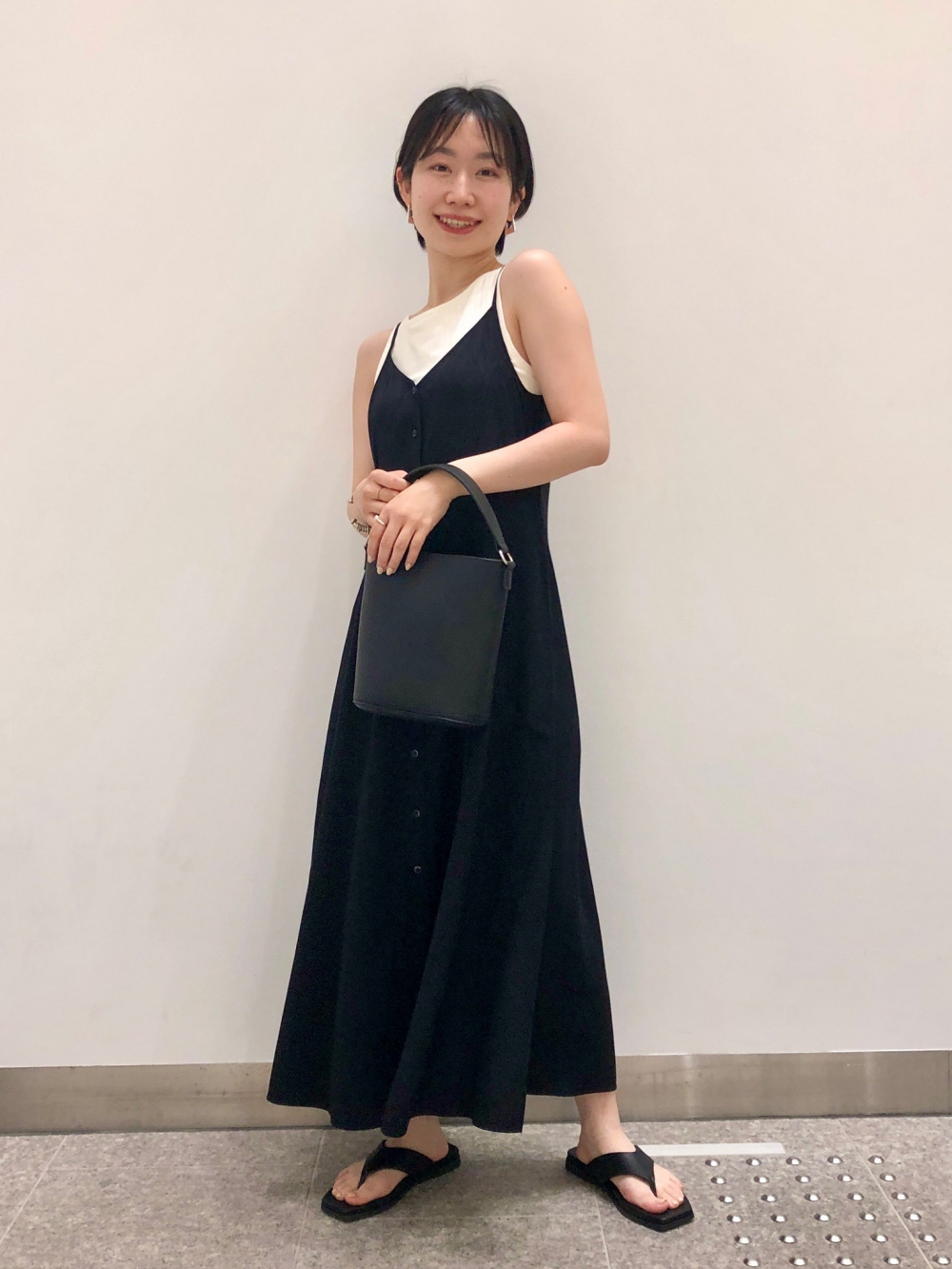 キャミソールフレアワンピース 標準丈 116 126cm Kids ニューヨークウィークエンドトリップ Ut グラフィックtシャツ 半袖 の着用 コーディネート ユニクロ
