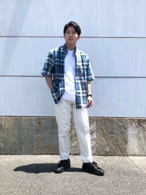 ユニクロ公式 | リラックスフィットVネックTシャツ（半袖）