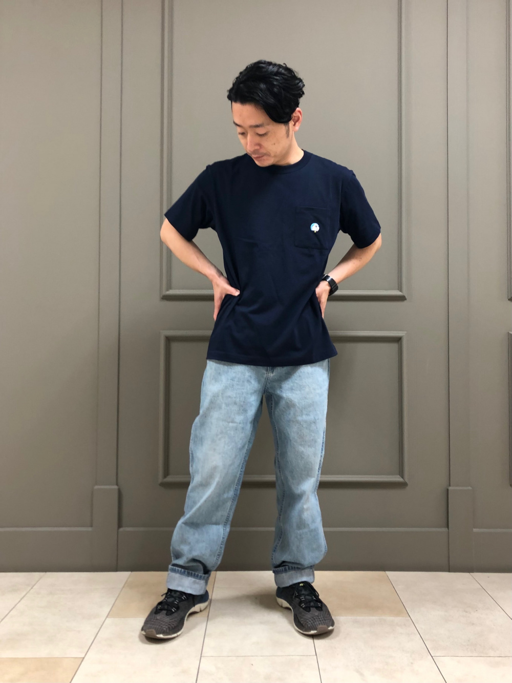 ワイドフィットジーンズ（丈標準74～77cm）」の着用コーディネート 